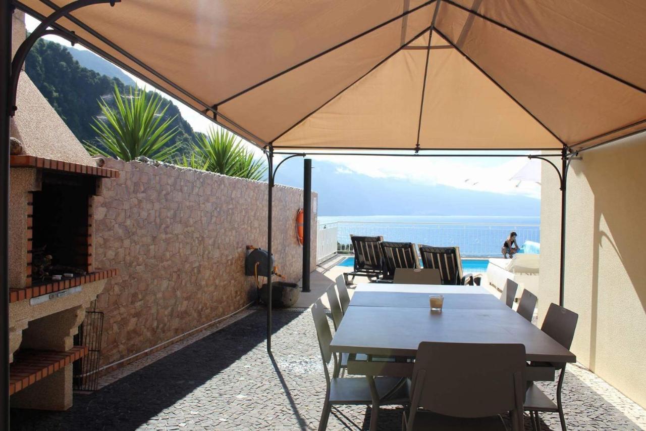 Villa Quinze - Luxurious 3 Bedroom With Private Pool And Games & Amazing Views