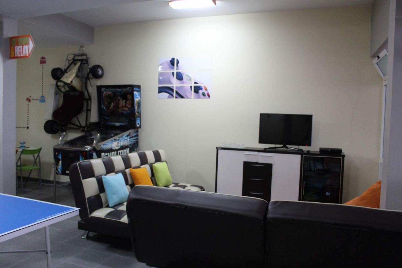 Villa Quinze - Luxurious 3 Bedroom With Private Pool And Games & Amazing Views Ponta Delgada - Madeira